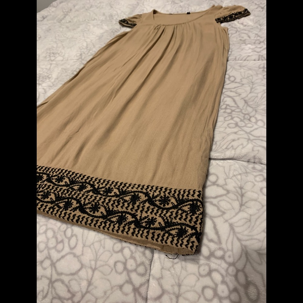 Boho/tribal dress - Picture 2 of 4